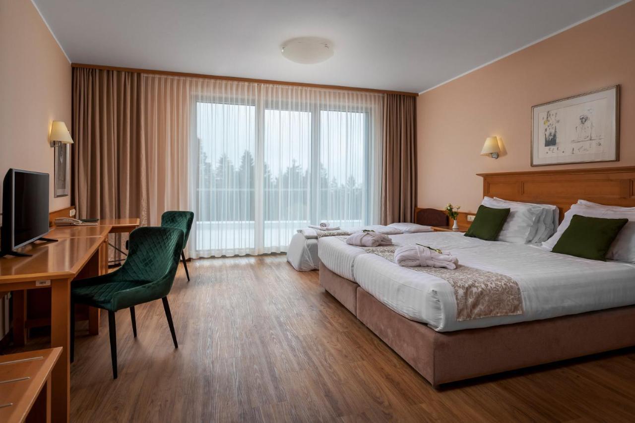 Grand Hotel Bellevue Hočko Pohorje Eksteriør billede