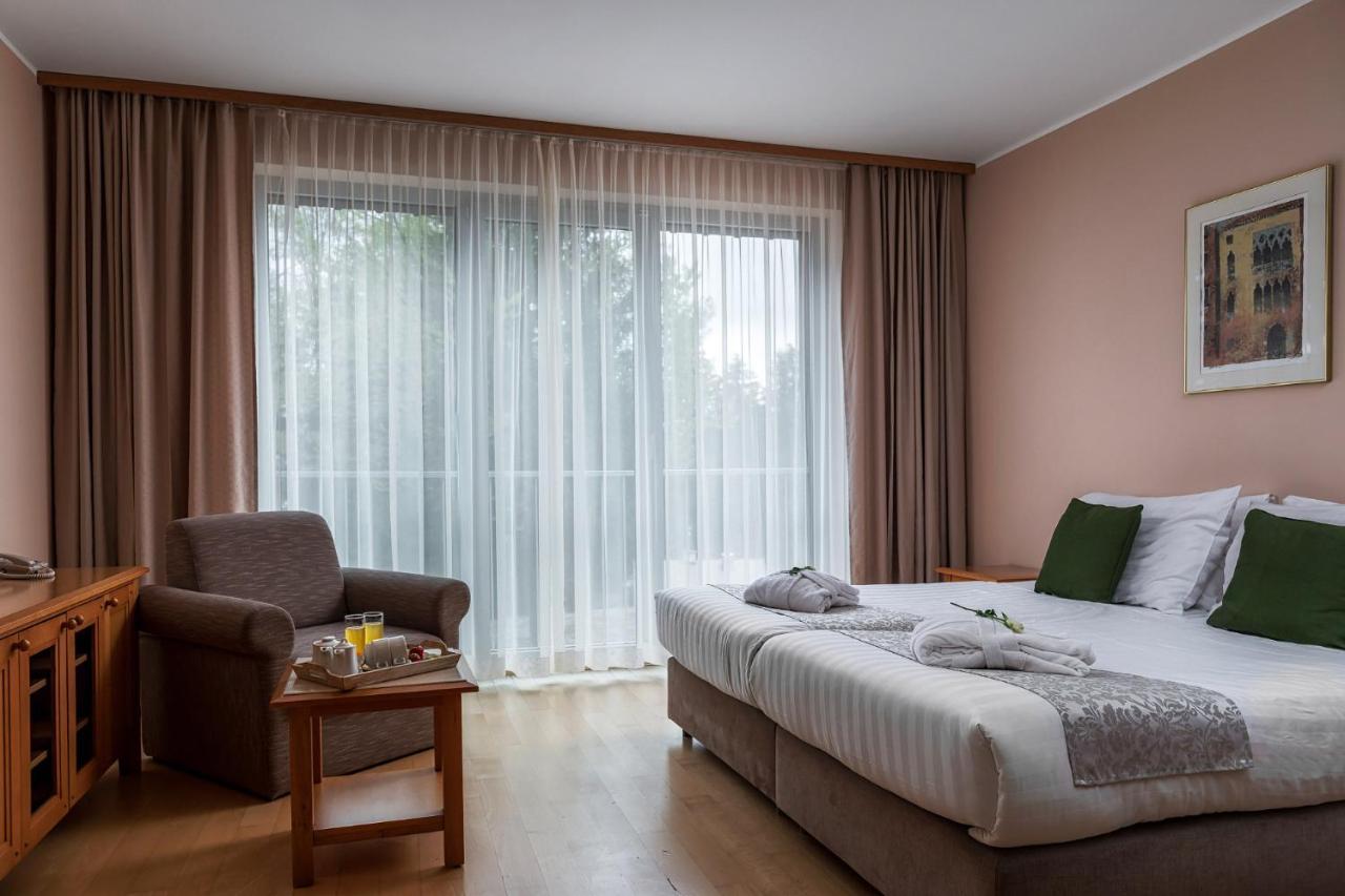 Grand Hotel Bellevue Hočko Pohorje Eksteriør billede